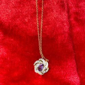 Gold tone amethyst necklace